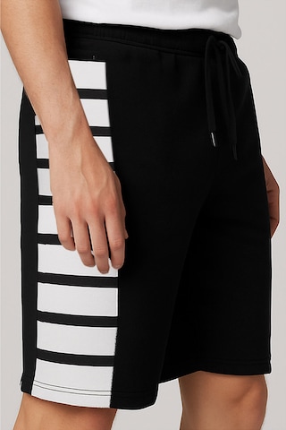 Erkek Siyah Beyaz Çizgili Spor Bermuda Şort Bağcıklı Cepli Siyah