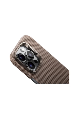 Apple iPhone 16 Pro Kılıf Magsafe Şarj Özellikli Benks Yeni Armortint Serisi Armorair Kevlar Kapak Gold