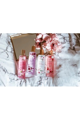 Bodycology Dark Cherry Orchid Kiraz Orkidesi Kadın Vücut Spreyi 237ml