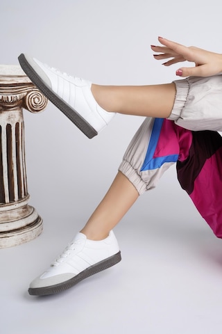Muggo Gordon Ortopedik Günlük Garantili Bağcıklı Unisex Yürüyüş Koşu Sneaker Spor Ayakkabı - Beyaz