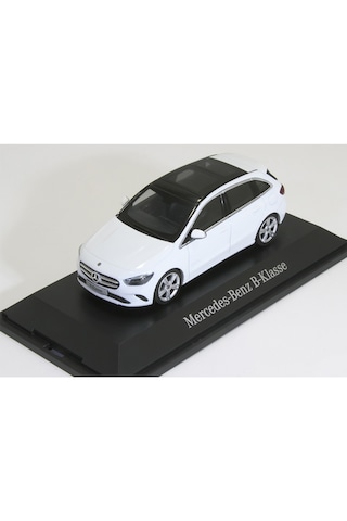 1:43 Herpa 2018 Mercedes Benz B-class W247 - Progressive Line