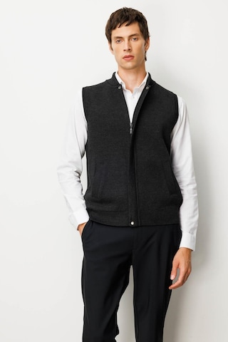 Erkek Hakim Yaka Çelik Örgü Yün Yelek K.füme K.füme