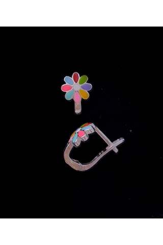 925 Ayar Gümüş Renkli Mineli Yapraklı Çiçekli Gümüş Çocuk Küpesi