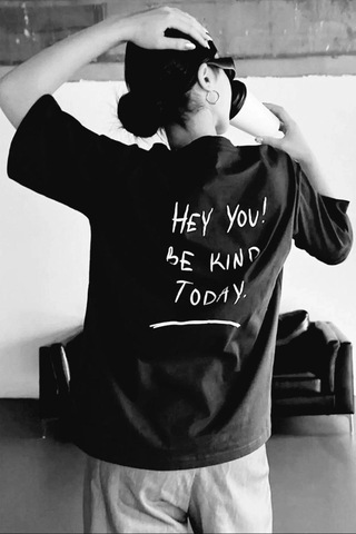Freedom Storee Kadın Baskılı T-shirt Kısa Kol Bisiklet Yaka Oversize Rahat Kalıp Tişört T-shirt - Siyah Çok Renkli