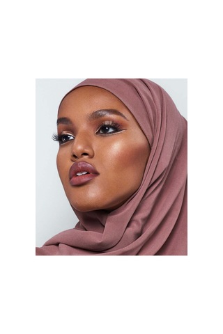 Rem Beauty - On Your Collar - Mat Ruj 1