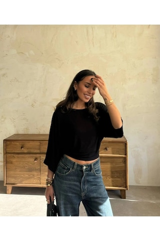 Defymoda Kadın Kayık Yaka Yarasa Kol Dökümlü Kısa Bluz Siyah