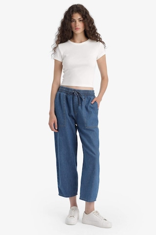 DeFacto Pull On Carrot Fit Yüksek Bel Crop Fit Yumuşak Jean Pantolon E0954AX25SMNM85