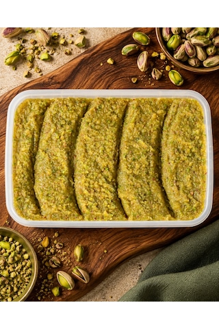 Helvacı Ali Cennet Çamuru Antep Fıstıklı İrmik Helvası 500 G