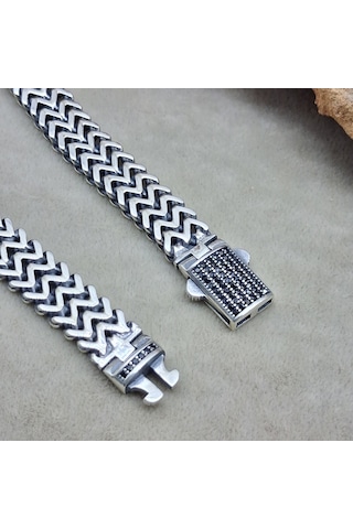 925 Ayar Gümüş Kutu Kilitli Taşlı Bileklik 8.3 Mm