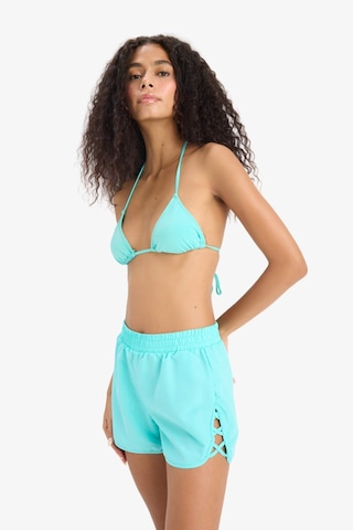 DeFacto Regular Fit Deniz Şortu-Fall in Love B7210AX25SMGN1173 Yeşil