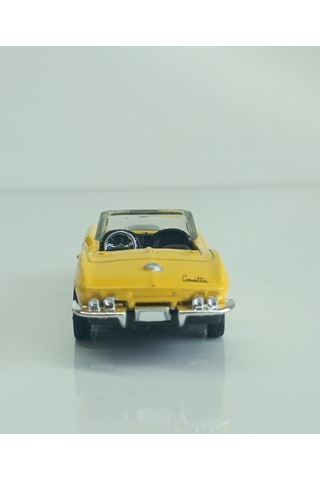 Dianomi 1:43 1967 Chevrolet Corvette