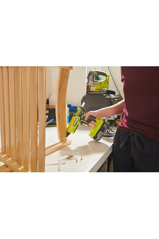Ryobi Rgl18-0 One+ 18v Akülü Sıcak Silikon Tabancası Akü Ve Şarj Cihazı Dahil Değildir - 5133005002