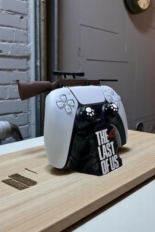 The Last Of Us Tüfek Detaylı Ps5 /ps4 / Xbox Uyumludur. Joystick Standı Kontrol Standı Siyah