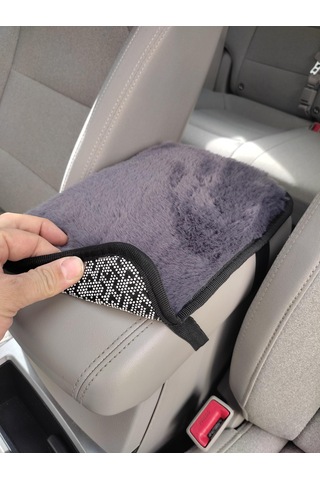 Oto Kolcak Pedi, Peluş, Kaymaz Alt Yüzey, Terletmez, Evrensel Uyum, Kolcak Koruyucu, Lastikli Sabitleme, Mükemmel Hissiyat, 29x19 Cm Füme Abanoz - Beyaz