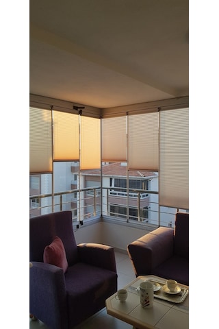 Katlanabilir Cam Balkon Plise Perdesi Krem Vidalı- Kancalı