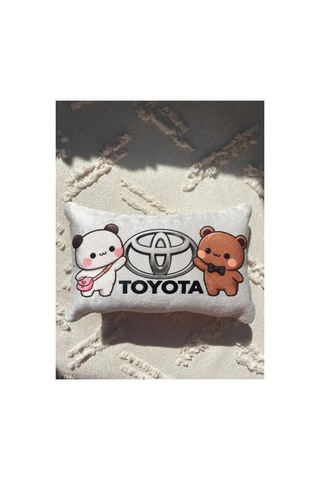 Bubblyo Toyota Temalı Dekoratif Oto Yastığı Sevimli Çift Tasarım Beyaz Beyaz