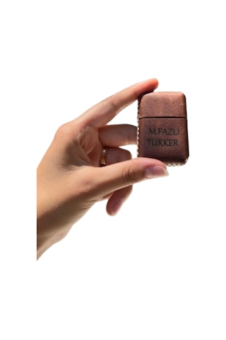 Deri Kılıflı Zippo Model Çakmak Çakmak 5685 Kahverengi