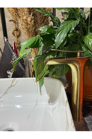 İsaoğlu Yapı Mat Gold Şelale Çanak Lavabo Bataryası Antik Gold Şelale Lavabo Bataryası Eskitme Batarya Gold