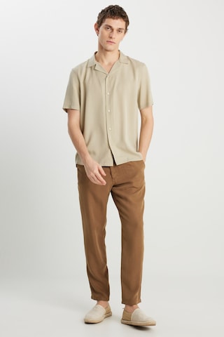 Wrangler Relaxed Fit Tencel Göm Bej Erkek Gömlek Bej