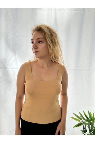 Simli Moda Kare Yaka Bej Triko Bluz - Kadın Beyaz