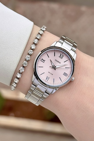 Casio Csıste253 Kadın Kol Saati Gümüş