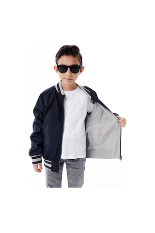 Benitto Kids Erkek Çocuk Kapüşonlu Çift Taraflı Mevsimlik Yağmurluk 51364 Lacivert