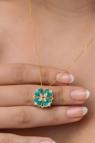 Nereze 925 Ayar Gümüş Mıknatıslı Ayrılabilir Gold Yeşil Mineli 4 Kalpli Yonca Kolye