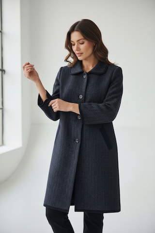 Kadın Önü Düğmeli Cepli Yakalı Kalın Triko Hırka Lacivert