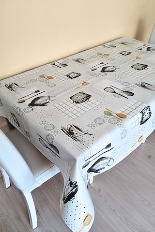 Altı Astarlı Muşamba Masa Örtüsü-farklı Ölçülerde-tncr