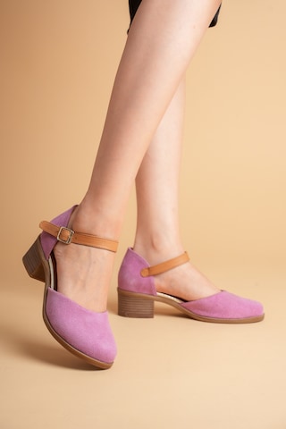 Analin Shoes Kadın Hakiki Deri Burnu Kapalı Bilekten Bağlı Sandalet Pembe Süet