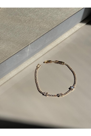 Baget Taş Detaylı Altın Kaplama Zarif Kadın Çelik Bileklik Altın