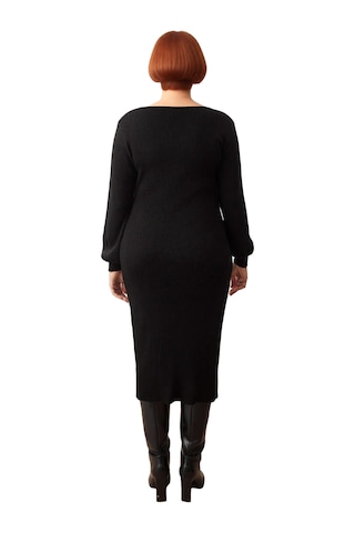 Ersefa Kadın Bodycon Kesim Triko Elbise Uzun Kollu Kare Yaka Midi Boy Fi Siyah