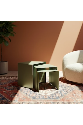 Modern Metal Zigon Sehpa Seti Minimal Tasarım İç İçe Geçen Yan Sehpa 3 Lü Set Yeşil