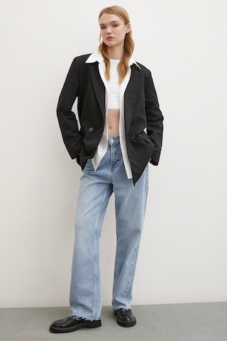 Never More Kesik Paça Yüksek Bel Jean Buz Mavisi Buz Mavisi Buz Mavi