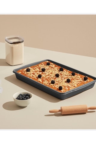 Flosoft Dikdörtgen Kek Pasta Börek Saklama Kabı, Kilitli Borcam Taşıma Kabı Büyük Boy 45 CM Siyah