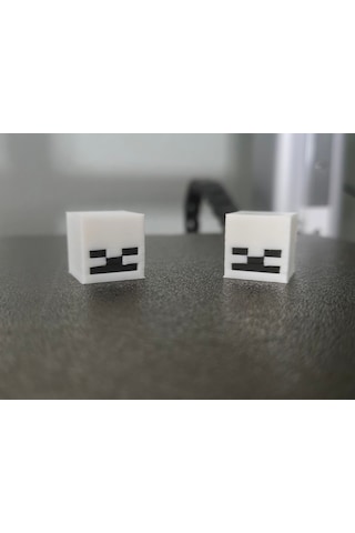 Minecraft Skeleton Gri Piksel İskelet Kafa Tasarımlı Dekoratif Oto Jant Hava Sibop Kapağı 4 Adet