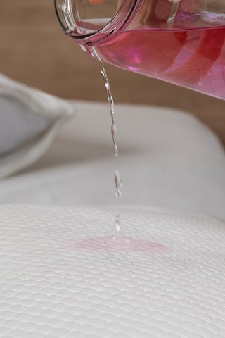 BedyGuard Cool Comfort Sıvı Geçirmez Yastık Koruyucu Soğuk Alez 2 Adet Beyaz Beyaz