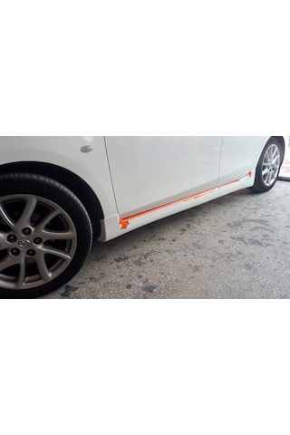 Mazda 3(2010-2013) Marşpiyel Takımı -fibersan Tuning