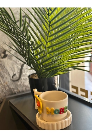 Çiçek Figürlü İsimli Fincan Mug