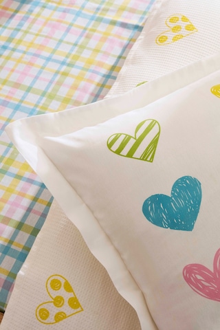 Karaca Home Young Color Heartz %100 Pamuk Tek Kişilik Pike Takımı Beyaz