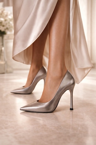 Firibu Elite Gloss Kadın Rugan Stiletto Premium Abiye Topuklu Ayakkabı Davet & Gelinlik Uyumlu Cav-stiletto Champagne Silver Firibu Elite Gloss Kadın Rugan Stiletto Premium Abiye Topuklu Ayakkabı Davet & Gelinlik Uyumlu Cav-stiletto Champagne Silver
