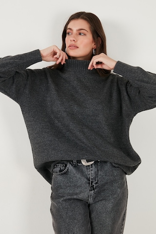 Lela Oversize Fit Balıkçı Yaka Yumuşak Dokulu 2'Li Paket Triko Bayan Kazak 680Kz00469S2 Şeker Pembe-Antrasit