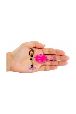 Mgae Bratz Ids505518-505515 Mini Celebirty Kylie X Bratz
