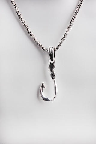 Omar Silver Kral Zincirli Olta Iğnesi Model Gümüş Kolye