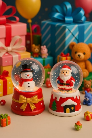 Yeni Yılın En Güzel Hediyesi Yılbaşı 2 Adet Led Işıklı 6,5 Cm Noel Baba Kardan Adam Kar Küresi Seti Dekoratif Obje