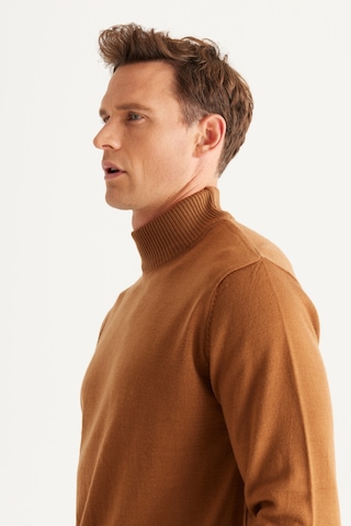 AC&Co / Altınyıldız Classics Altinyildiz Classics Erkek Tarçın Standart Fit Normal Kesim Yarım Balıkçı Yaka Triko 4A4923100005TRCM Tarçın