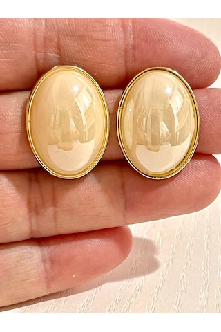 Lüks Minimal Oval Küpe Krem Ton Şık Ve Hafif Tasarım
