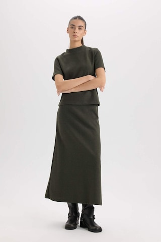 DeFacto A Kesim Esnek Belli Basic Düz Normal Bel Maxi Etek D5407AX24AUKH70 Haki