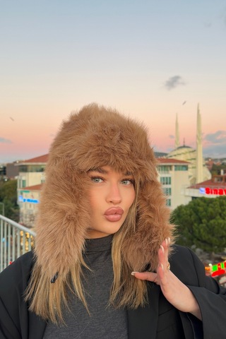 Mollycrush Luxury Kadın Kahverengi Uzun Tüylü Suni Kürklü Peluş Tüylü Pilot Şapka Kahverengi