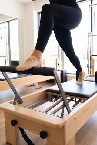 Saysez Bambu Kadın Kaydırmaz Taban Silikon Baskı Pilates Yoga Fitness Dans Aktivite Babet Çorabı Bej